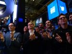 Twitter, noua senzatie de pe Wall Street. Actiunile retelei au incheiat prima sedinta de tranzactionare in crestere cu 73%