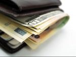 Romanii, printre cei mai nemultumiti europeni privind taxele si politicienii. Noua din 10 nu sunt de acrod cu sistemul de taxare actual