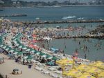 Tarifele pe litoral vor creste cu 5-8% anul viitor. Tot mai multi turisti gatesc in camera de hotel