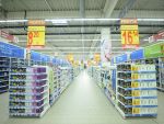 Auchan a rebranduit hipermarketul Real Vitan, pe care il deschide vineri