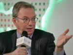 Presedintele Google, numit in consiliul de conducere al grupului de presa The Economist