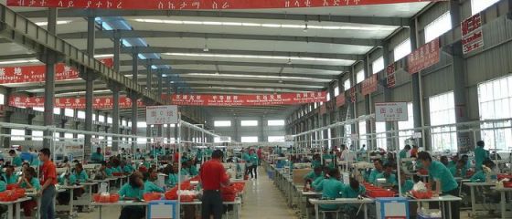 Cum rezolva China deficitul sistemului de pensii, pe fondul imbatranirii populatiei. Companiile vor ceda guvernului 30% din profit, pentru asigurarile sociale