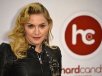 Madonna, cel mai bine platita cantareata din 2013
