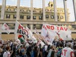 Soarta zonei euro se va decide la Roma. WSJ: Taxele mari pe munca blocheaza revenirea economiei Italiei. Statul ne strange de gat
