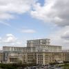 Bugetul Parlamentului, mai mare fata de anul trecut. Deputatii isi cumpara 50 de masini noi, plug de zapada si instalatie de desfundat tevi