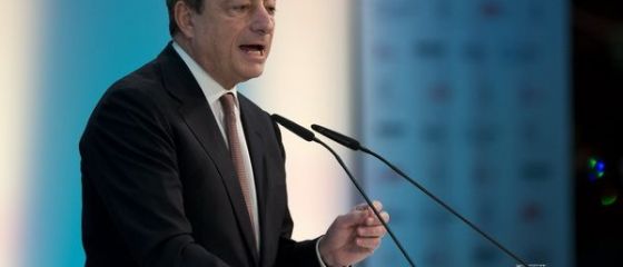 Draghi: Mentinerea dobanzilor la un nivel scazut implica riscuri analizate cu atentie de catre BCE