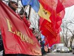Mii de moldoveni au manifestat impotriva unui acord de asociere cu UE