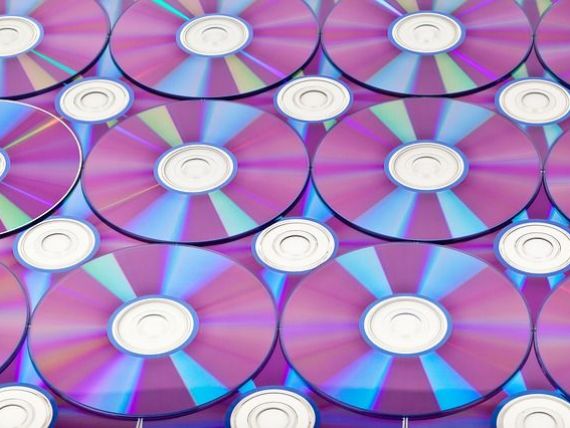 CD, DVD, Blue-Ray, HVD si PCD, trecutul si viitorul mijloacelor optice de pastrare a datelor. O scurta istorie a solutiilor de stocare a informatiilor (IV)