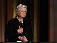 Actrita Angela Lansbury revine in teatru, la varsta de 88 de ani, dupa o pauza de 38 de ani