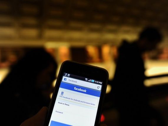 Peste 750 de milioane de utilizatori acceseaza zilnic Facebook. Ce se intampla intr-un minut pe reteaua de socializare