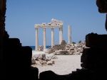 Jumatate dintre companiile din Grecia nu platesc la timp salariile angajatilor