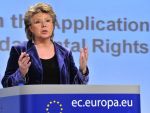 CE cere guvernului britanic sa nu mai atace libertatea de circulatie in UE: Solutia este aplicarea legilor, nu stoparea procesului de imigrare
