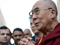 Dalai Lama nu va participa la funeraliile lui Nelson Mandela