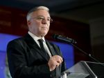 Guvernatorul BNR: Consolidarea fiscala si dezintermedierea afecteaza economia