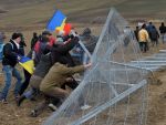 Ponta, despre protestele de la Pungesti: Nu mi-am inchipuit ca cineva o sa rupa gardurile companiilor americane in Romania