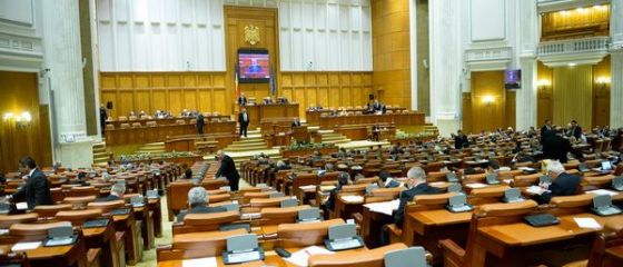 Deputații din Comisia juridică au respins proiectul privind amnistia și graţierea