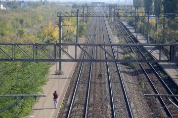 Masterplanul pentru Transporturi: Romania renunta la 30% din reteaua de cale ferata pentru ca nu o poate intretine