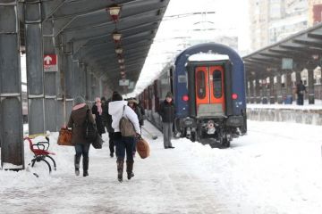 Ministrul Transporturilor, Dupa 20 de ani : Nu stiu daca in prezent circula vreun tren cu 160 km/h in Romania . Proiectul cu care spera sa intre in istorie