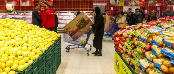 Magazinele si-au prelungit programul in perioada sarbatorilor