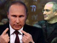 
	Putin si-a ingenuncheat rivalul. Fostul magnat al petrolului Mihail Hodorkovski, miliardarul decazut si inchis dupa ce l-a infruntat pe &quot;tar&quot;, gratiat chiar de acesta
