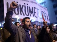 Proteste violente in Istanbul. Sute de oameni au iesit in strada