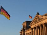 Germanii, ingrijorati de eliminarea restrictiilor pe piata muncii pentru romani si bulgari