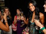 Nicole Scherzinger semneaza un contract de 5 mil. dolari cu Sony