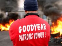 
	Doi sefi ai companiei de anvelope Goodyear, luati ostatici de angajati, dupa ce au hotarat inchiderea unei fabrici in Franta

