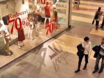 ANRE a dat inainte de Revelion 110 licente pentru energia verde, Prima Casa continua si in 2014, iar retailerii au furat startul sezonului de reduceri cu discount-uri de 70% in malluri