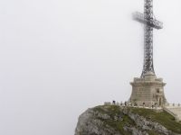 Crucea Caraiman a intrat in Cartea Recordurilor drept cea mai inalta cruce din lume amplasata pe un varf montan
