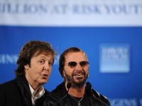 Paul McCartney si Ringo Starr ar putea canta din nou impreuna, la 50 de ani de la primul show TV sustinut de Beatles