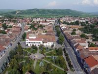 
	Orasul din Romania, in care Daimler a investit peste un miliard de euro, mai primeste o hala de productie si creeaza 500 de locuri de munca
