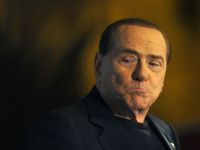 
	Silvio Berlusconi sustine ca a primit propuneri din Romania pentru a candida la europarlamentare
