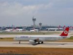 Un avion al Turkish Airlines a aterizat de urgenta in Maroc, dupa o alerta cu bomba