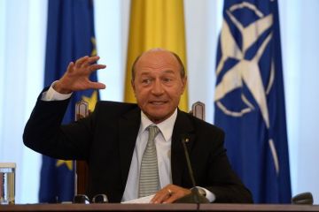 Basescu: Unele state europene au o atitudine agresiva fata de romanii care vor sa munceasca in strainatate si ne pun piedici pentru aderarea la Schengen