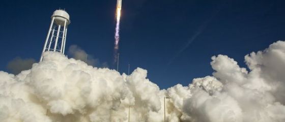NASA va construi cea mai mare racheta, care va fi folosita pentru a transporta astronauti pe Marte
