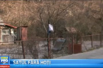 Satul din Romania in care nu se fura. Oamenii isi lasa banii sa fluture pe gard, la propriu