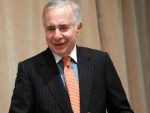 Miliardarul Carl Icahn si-a majorat participatia la Apple, la 3,6 miliarde dolari