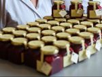 Cum faci peste 500.000 de lei din dulceata, zacusca si biscuiti spritati
