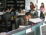 Din iulie, firmele vor fi scutite de impozit pe profitul reinvestit. In plus, statul plateste jumatate din cheltuielile salariale pentru cele care creeaza minimum 20 locuri de munca