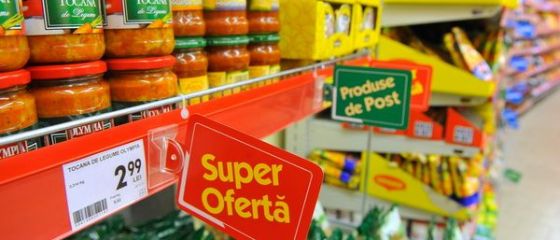 Alimentele aproape expirate, mai ieftine. Senatul a dat unda verde pentru scaderea preturilor la produsele care mai pot fi consumate timp de 3 zile