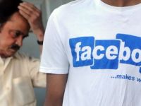 
	Sustinatori ai regimului sirian afirma ca au piratat numele de domeniu al Facebook
