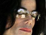 Administratorii averii lui Michael Jackson, urmariti pentru evaziune fiscala de 702 mil. dolari