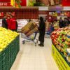 Supermarketuri inchise la final de saptamana. Cum vor guvernantii sa stimuleze producatorii autohtoni si magazinele de specialitate