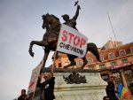 Gazele de sist scot din nou oamenii in strada. Proteste intr-un sat din Vaslui, unde Chevron are acord de mediu pentru exploatare