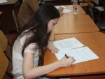 Elevii din clasa a VIII-a sustin, de marti pana joi, simularea evaluarii nationale