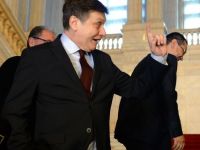 Antonescu: Ponta trebuie sa-si prezinte demisia daca vrea sa faca un alt Guvern fara PNL