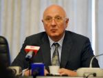 Fostul presedinte al ASF Dan Radu Rusanu, in arest la domiciliu. El este acuzat de trafic de influenta si abuz in serviciu