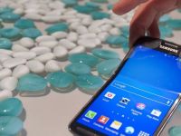 
	Noul Samsung Galaxy va avea un ecran mai mare si mai performant decat S4. Pretul, mai mic decat al celorlalte din serie

