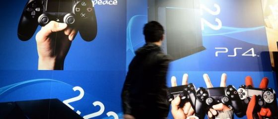 Sony a vandut peste 5,3 milioane de console PlayStation 4 de la lansarea din noiembrie, peste estimarile companiei